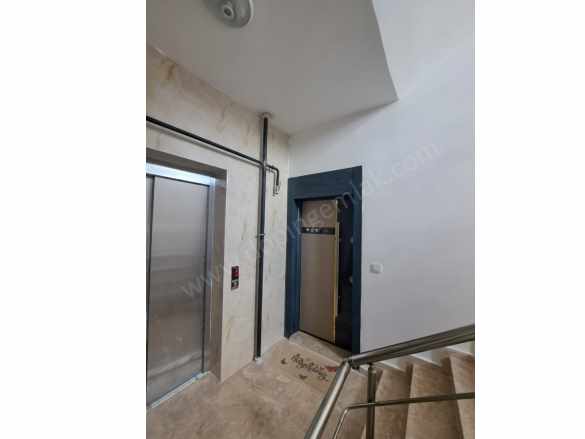 ✨ Antalya Döşemealtı Yeniköy – Havuzlu Sitede Satılık Daire 1 Yaşında 2+1 Net 82 M² Mah