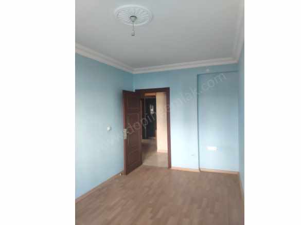 Kepez Kanal Mahallesi Otogar Tranvay Yanı 1 Kat 2+1 90 M2 Kiralık Daire