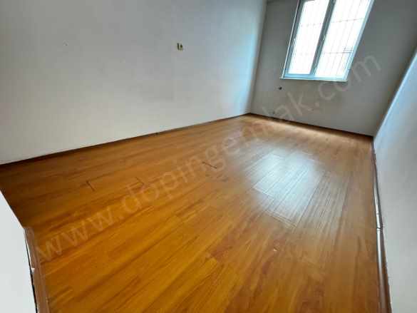 Kepez Yeniemek Gündoğdu Mahallesinde 1 Kat 2+1 Geniş 100 M2 Kiralık Daire Yeni Emek Mah