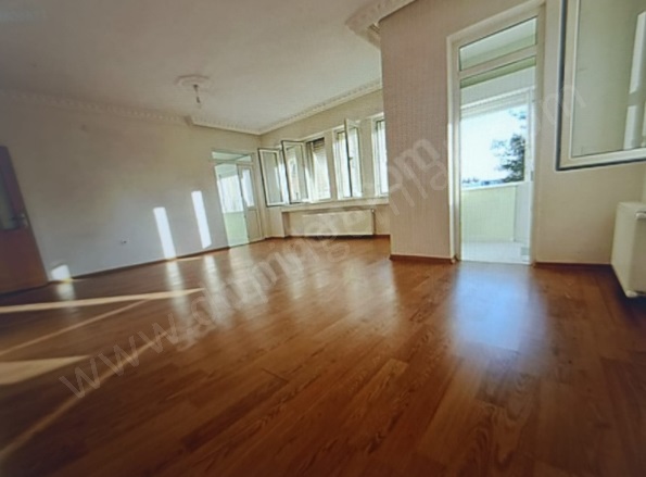 Güneş Mah. Kepez Kiralık Daire |  3+1 Oda | 180M2 Aylık 28.000Tl | 4. Kat | Doğalgaz(Kombi) | 1 Banyo | 3 Yatak Odası Resim-5