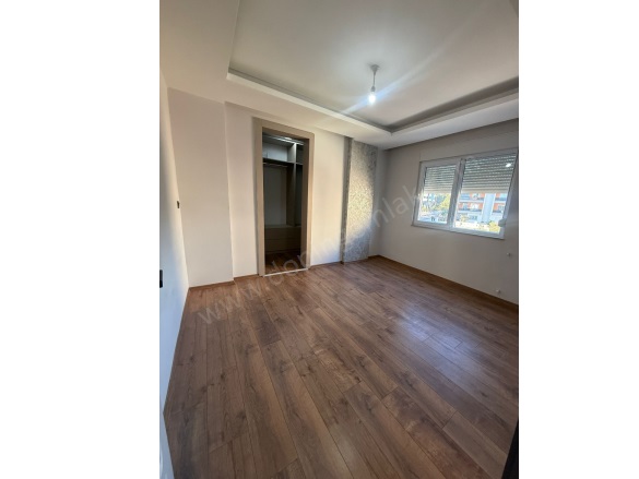 Varsak Karşıyaka Mah. Kepez Satılık Daire |  3+1 Oda | 125M2 5.250.000Tl  Krediye Uygun  | 1. Kat | Klima | 1 Banyo | 3 Yatak Odası Resim-4
