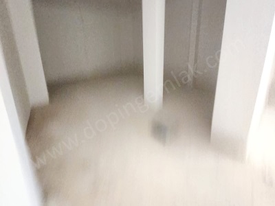 Karşıyaka Mahallesinde Cadde Üzeri 3 Katlı Satılık Dükkan 2+1 Kepez Varsak Mah