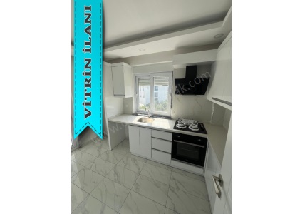 Antalya Döşemealtında Caddeye Adım Mesafede Belediye Yakını Kısmi Eşyalı Kiralık Daire 2+1 Altınkale Mah