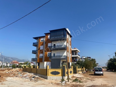 Antalya Döşemealtı Yeniköy Mahallesinde 2+1 Satılık Daire Sıfır Ler Mah