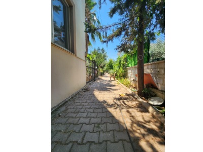 Antalya Döşemealtı Çığlık Satılık Bina Arsa Ve 2 Katlı 3+1 Mah