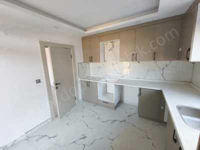 Varsak Aktoprakta Ulaşıma Ve Okula Adım Mesafede Kiralık Daire 2+1 Kepez Aktoprak Mah