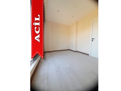 Yeniköyde Sıfır 2+1 – Klimalı İskanlı Ve Açık Otoparklı Acil Satılık Daire Döşemealtı Yeniköy Mah