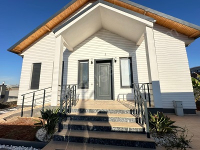 Antalya Döşemealtı Çıplaklı 4+1 Satılık Villa Mah