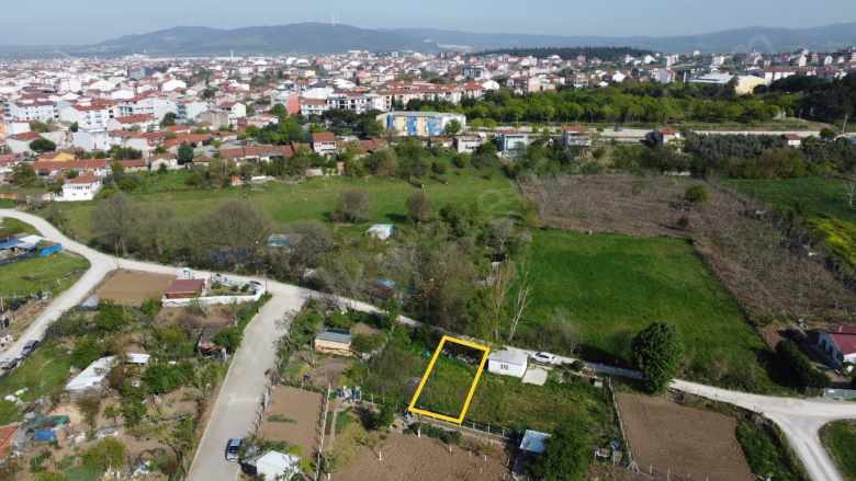 Tırnova Mahallesinde 2 Kat imarlı Satılık Arsa Gönen