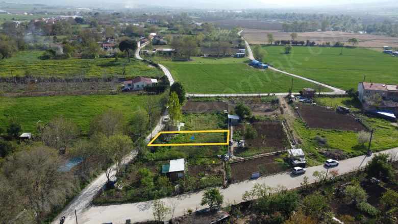 Tırnova Mahallesinde 2 Kat imarlı Satılık Arsa Gönen