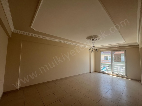 Tırnova Mah. Gönen Satılık Daire |  3+1 Oda | 170M2 3.750.000Tl | 2. Kat | Doğalgaz(Kombi) | 2 Banyo | 1 Yatak Odası Resim-1