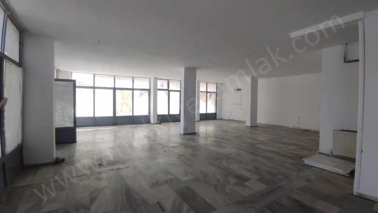 100 Yıl Mahallesi Kiralık Dükkan Büyük Gönen