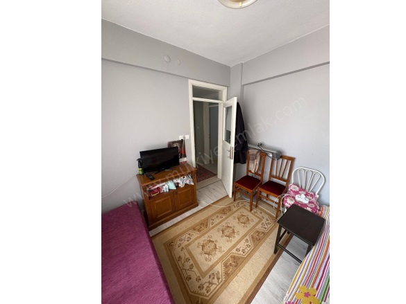 Kurtuluş Mah. Gönen Satılık Daire |  3+1 Oda | 110M2 2.600.000Tl | Yüksek Giriş | Jeotermal | 1 Banyo | 1 Yatak Odası Resim-2
