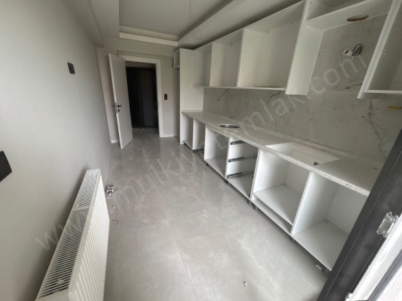 Rüstem Mah. Gönen Satılık Daire |  2+1 Oda | 90M2 3.250.000Tl | 1. Kat | Doğalgaz(Kombi) | 1 Banyo | 1 Yatak Odası Resim-3