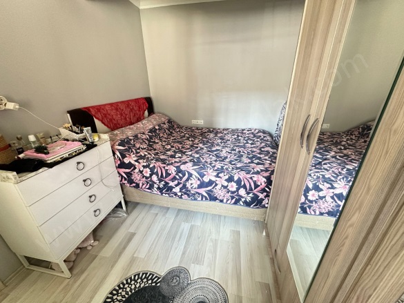 Plevne Mah. Gönen Satılık Daire |  2+1 Oda | 90M2 2.250.000Tl | Giriş Katı | Doğalgaz(Kombi) | 1 Banyo | 1 Yatak Odası Resim-4