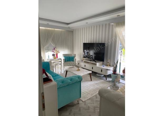 Kurtuluş Mah. Gönen Satılık Daire |  3+1 Oda | 110M2 4.750.000Tl | Yüksek Giriş | Doğalgaz(Kombi) | 2 Banyo | 1 Yatak Odası Resim-1