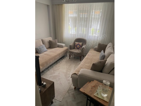 Kurtuluş Mah. Gönen Satılık Daire |  3+1 Oda | 110M2 4.750.000Tl | Yüksek Giriş | Doğalgaz(Kombi) | 2 Banyo | 1 Yatak Odası Resim-5