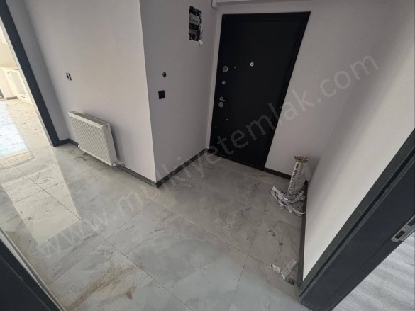 Gündoğdu Mah. Gönen Satılık Daire |  2+1 Oda | 103M2 3.650.000Tl | 3. Kat | Doğalgaz(Kombi) | 1 Banyo | 1 Yatak Odası Resim-2