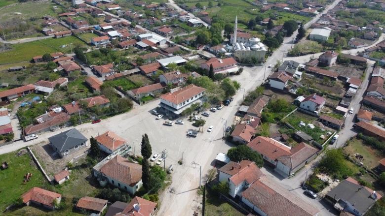 Tütüncü Mah. Gönen Satılık Arsa |  225M2 1.125.000Tl İmarlı  Resim-3