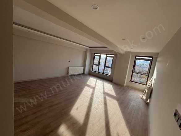 Plevne Mahallesi Satılık Daire Sıfır 4+1 Lüks Dubleks Gönen