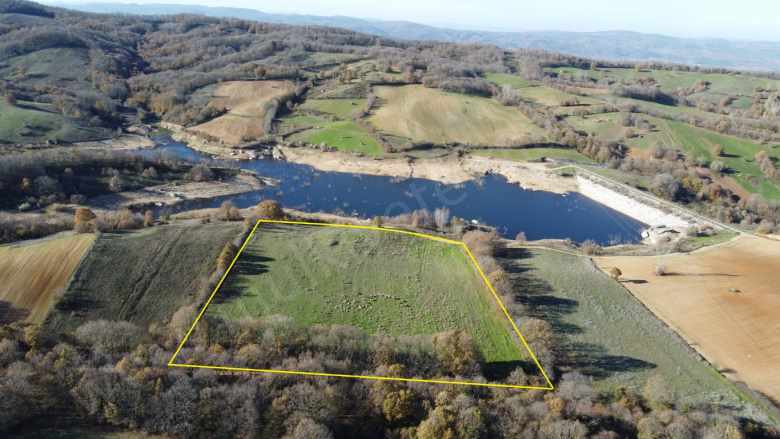 Baraj Dibinde Her işe Uygun Satılık Tarla Manyas Koçoğlu Mah