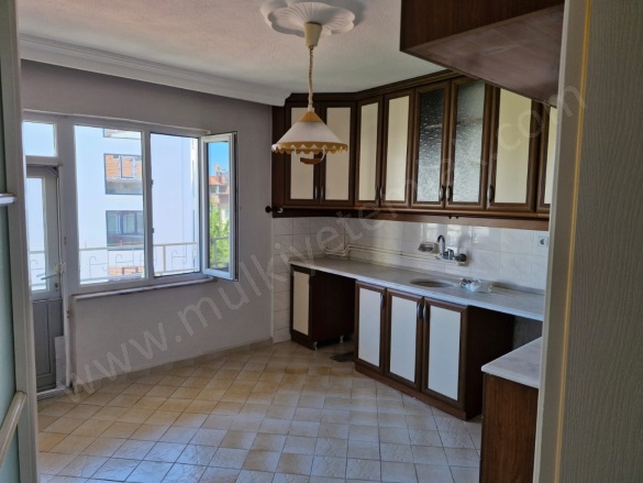 Gündoğdu Mah. Gönen Kiralık Daire |  2+1 Oda | 110M2 Aylık 15.000Tl | 3. Kat | Doğalgaz(Kombi) Resim-2