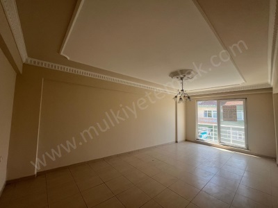 Tırnova Mahallesi Cadde Üzeri 3+1 Satılık Daire Gönen Mah