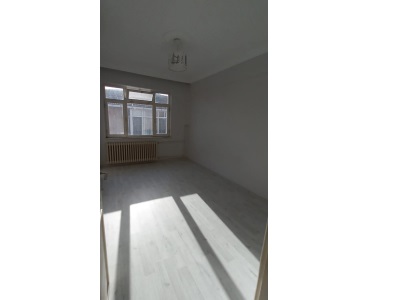 Kurtuluş Mahallesi Pazar Caddesi 3+1 Kiralık Daire Gönen Mah