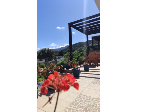 Merkez Gazimağusa Satılık Villa |  4+1 Oda | 210M2 210.000£  Krediye Uygun  | Klima | 2 Banyo | 3 Yatak Odası Resim-2