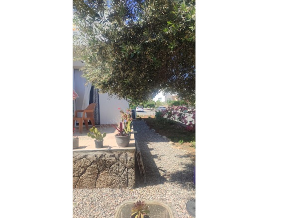 Merkez Gazimağusa Satılık Villa |  4+1 Oda | 210M2 210.000£  Krediye Uygun  | Klima | 2 Banyo | 3 Yatak Odası Resim-5