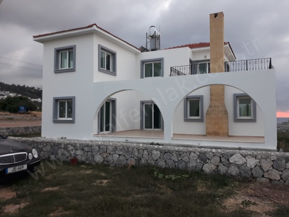 Merkez Girne Satılık Villa |  315M2 450.000£ Resim-4