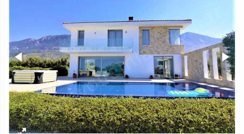 Lapta Girnede 2 5 Dönüm Arsa içinde Özel Tasarım 3+1 Satılık Villa Lüks Merkez