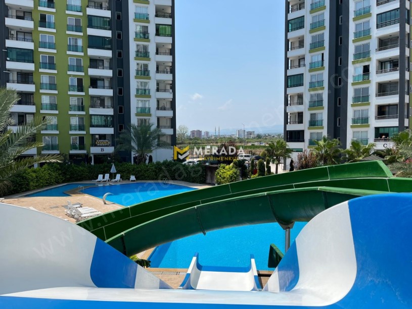 HAVUZLU AQUAPARKLI SOSYAL AKTİVİTELİ SİTE İÇİ KAÇMAZ