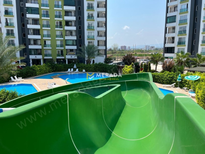 HAVUZLU AQUAPARKLI SOSYAL AKTİVİTELİ SİTE İÇİ KAÇMAZ