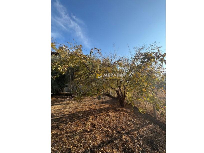 CENGİZ TOPAL CD ÜZERİ VİLLALIK ARSA 409 M2