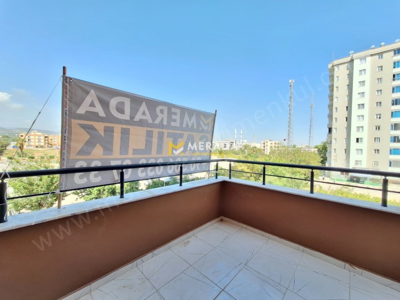 TECEDE GMKYA YAKIN SİTE İÇERİSİNDE ÖZEL TERASLI 1+1