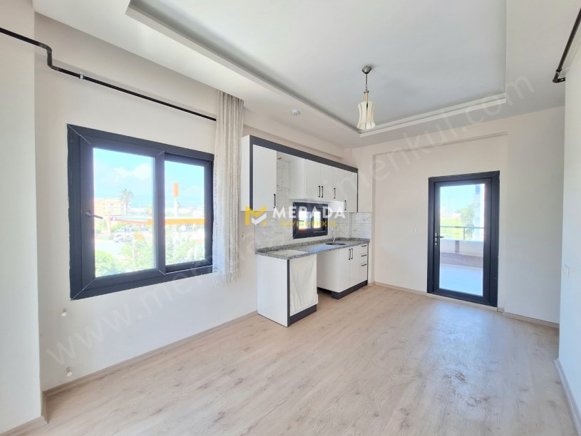 TECEDE GMKYA YAKIN SİTE İÇERİSİNDE ÖZEL TERASLI 1+1