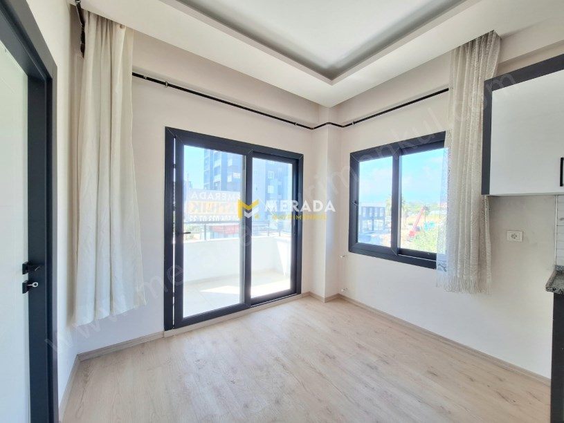 TECEDE GMKYA YAKIN SİTE İÇERİSİNDE ÖZEL TERASLI 1+1