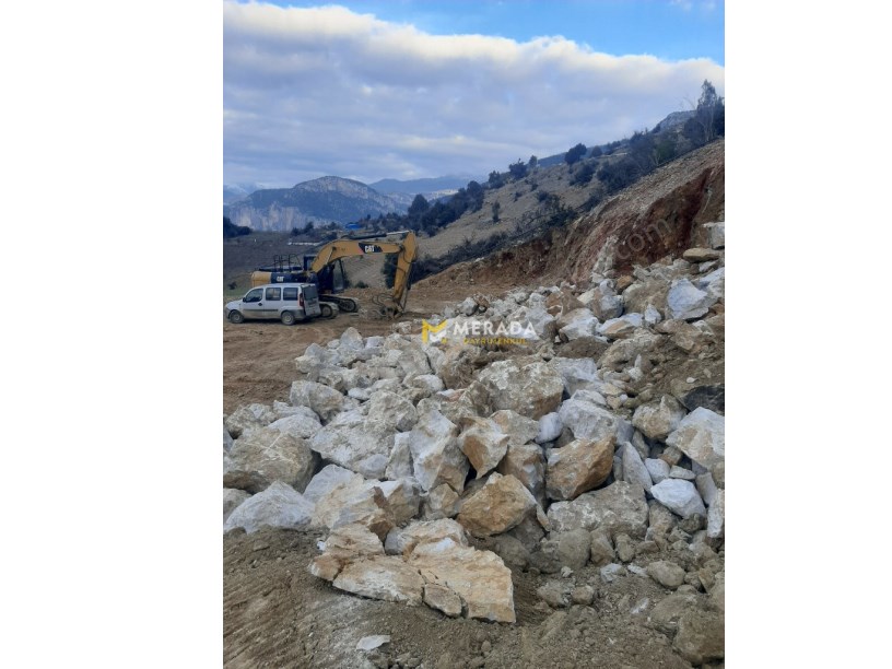  KÖRMENLİKTE 4000 M2 KAÇMAZ İMARLI ARSA
