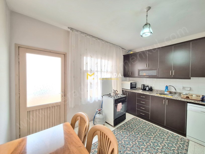  AKBELEN BULVARINA YAKIN 217 M² MÜSTAKİL BİNA