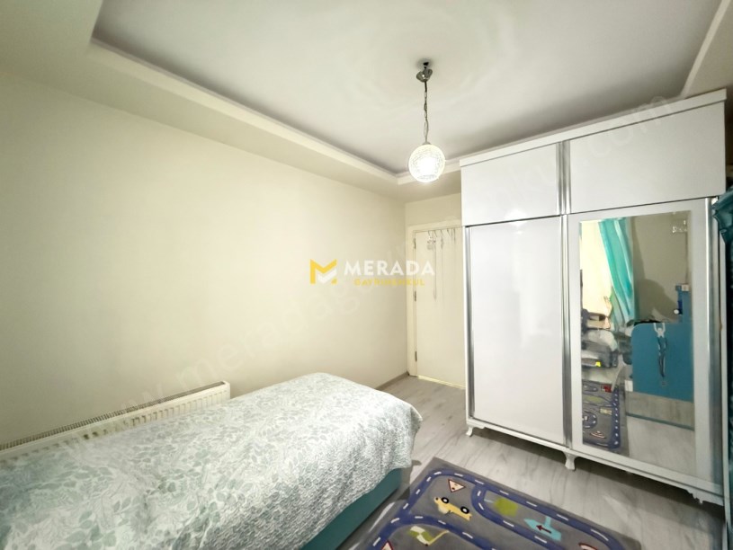 YENİŞEHİRDE MERKEZİ KONUMDA MASRAFSIZ SİTE İÇİ 3+1