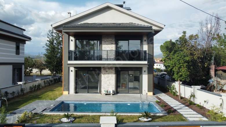 Gerişburnu Mah. Seydikemer Satılık Villa |  4+1 Oda | 200M2 9.500.000Tl  Krediye Uygun  | Villa Ve Müstakil | Isı Pompası | 3 Banyo | 4 Yatak Odası Resim-5