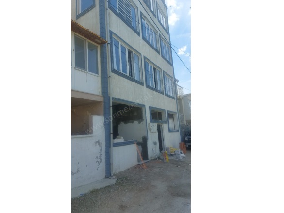 Eğerce Mah. Mudanya Kiralık Daire |  3+1 Oda | 101M2 Aylık 16.500Tl Eşyalı  | 2. Kat | Soba | 3 Banyo | 1 Yatak Odası Resim-3