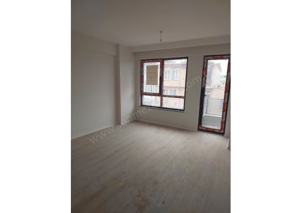 Yiğitler Mah. Yıldırım Satılık Daire |  2+1 Oda | 113M2 4.500.000Tl  Krediye Uygun  | 1. Kat | Merkezi Isınma(Pay Ölçer) | 1 Banyo | 1 Yatak Odası Resim-5