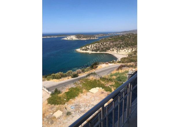 Bademli Mah. Dikili Satılık Daire |  1+1 Oda | 60M2 2.600.000Tl | 2. Kat | Klima | 1 Banyo | 1 Yatak Odası Resim-4