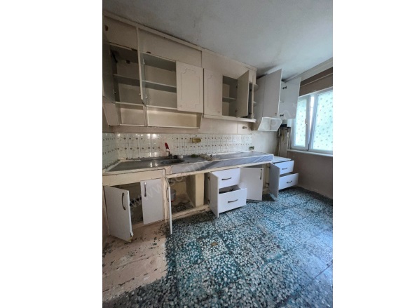 152Evler Mah. Yıldırım Kiralık Daire |  3+1 Oda | 110M2 Aylık 13.500Tl | Soba | 1 Banyo | 1 Yatak Odası Resim-4