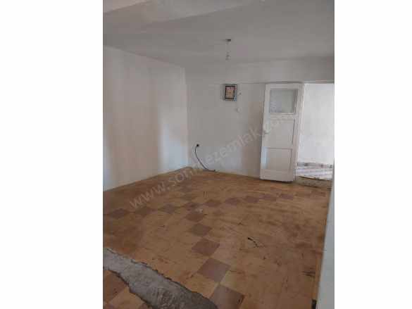 3 Bursa Yıldırım 152Evler Mh De Metroya Yakın Kiralık Daire 3+1 Mah