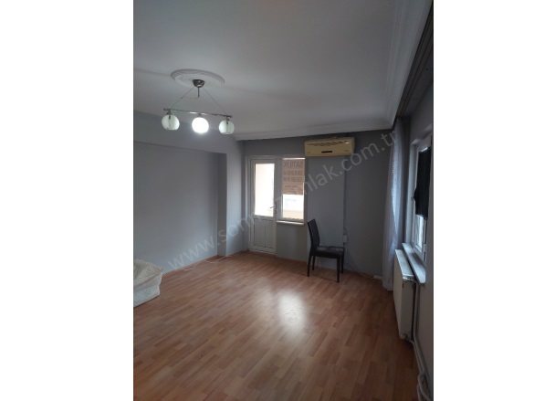 Hacıseyfettin Mah. Yıldırım Satılık Daire |  2+1 Oda | 100M2 3.300.000Tl  Krediye Uygun  | Doğalgaz(Kombi) | 1 Yatak Odası Resim-4