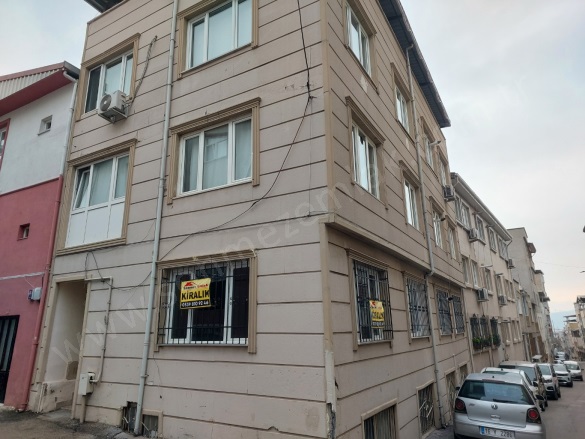 Güllük Mah. Yıldırım Kiralık Daire |  2+1 Oda | 95M2 Aylık 14.000Tl | 1. Kat | Doğalgaz(Kombi) | 1 Banyo | 1 Yatak Odası Resim-5