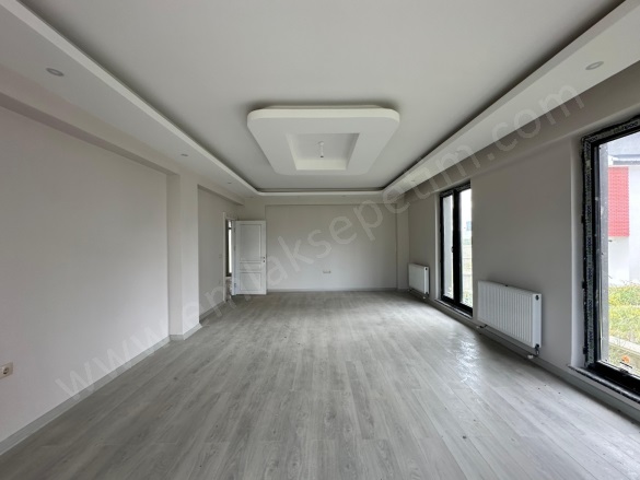 Yarımca Mah. Aziziye Satılık Villa |  6+1 Oda | 450M2 10.950.000Tl  Krediye Uygun  | Dubleks | Doğalgaz(Kombi) | 3 Banyo Resim-3